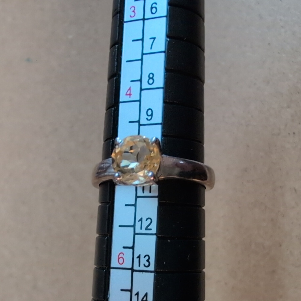 Elegant Sterling Silver 925 Ring with Citrine Accent